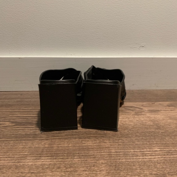 Vince Camuto Black Mule Sandal Bock Heel with Twist Front Size 7 - Picture 5 of 7